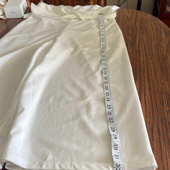 NWT She + Sky Women’s White Jumpsuit / Romper Size: M - Picture 6 of 10